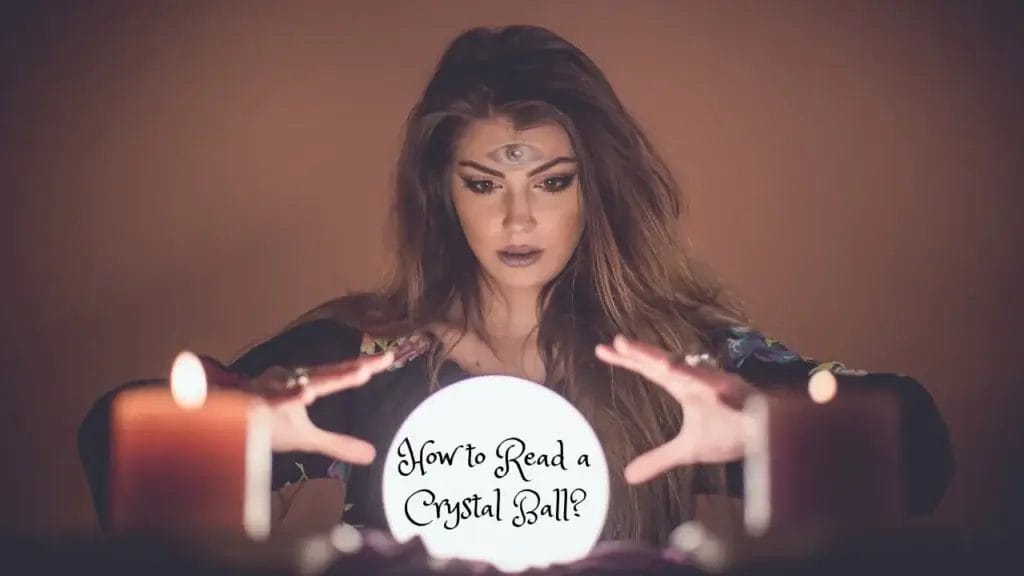 Women Reading the Crystal Ball with 3 Eyes